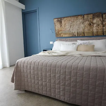 Hotel Intorno Al Fico 3*