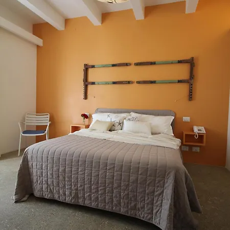 Hotel Intorno Al Fico Fiumicino